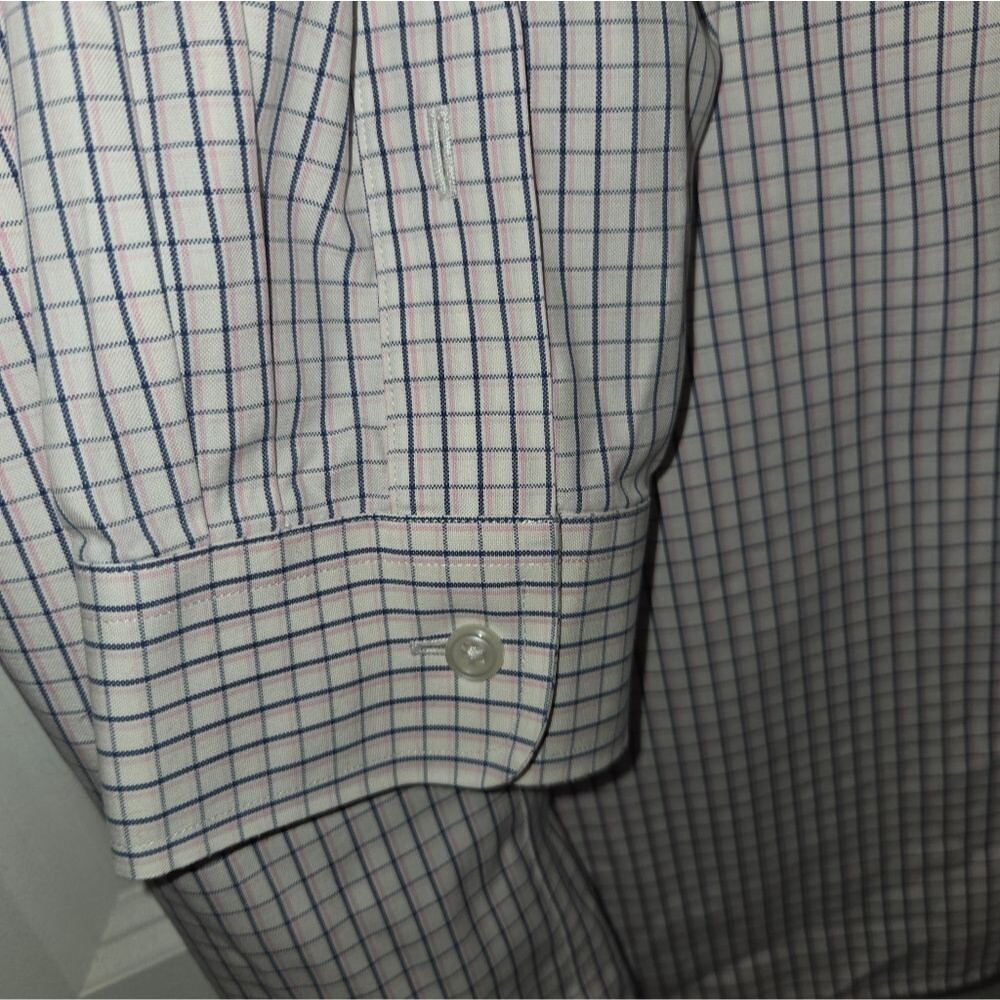 LL Bean Men's Long Sleeve Cotton Traditional Fit Button Down Shirt - Picture 10 of 10